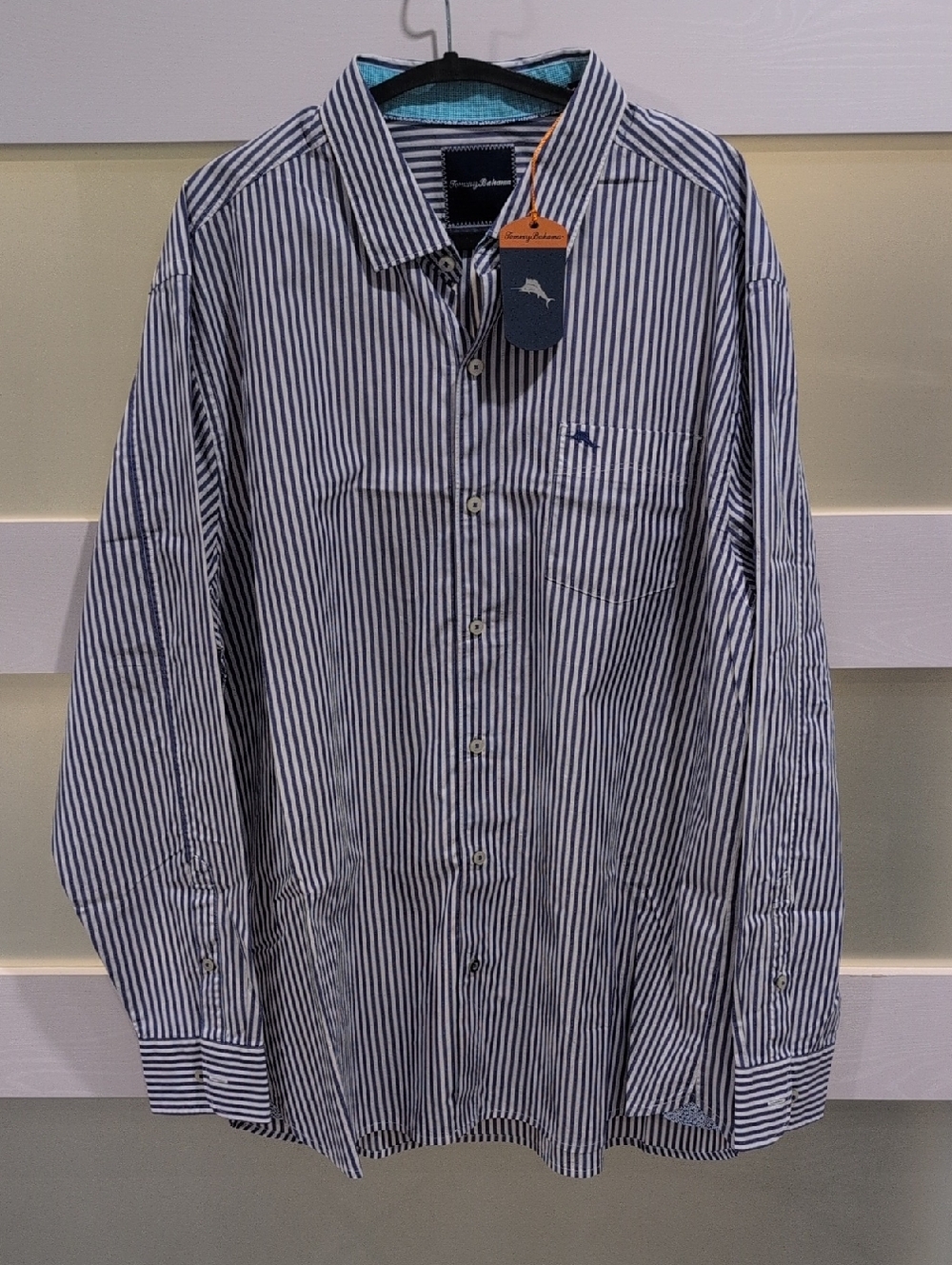 Man's Long Sleeve Shirt